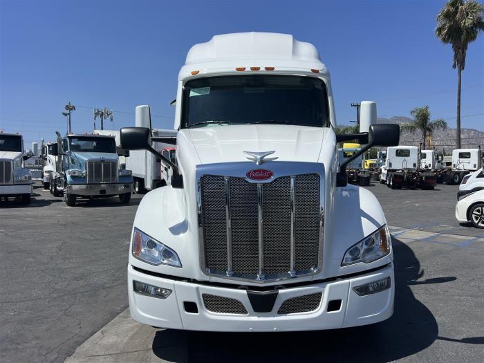 2026 Peterbilt 579-2