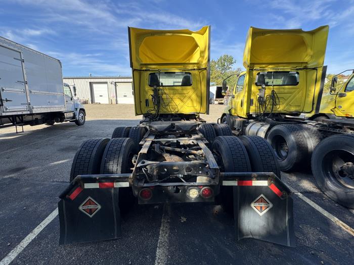 2020 International RH613-4