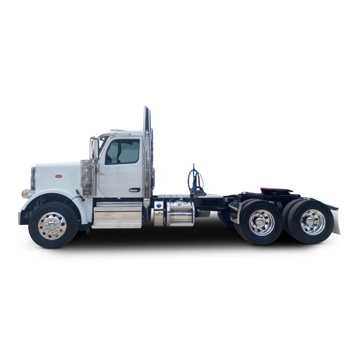 2026 Peterbilt 589-0