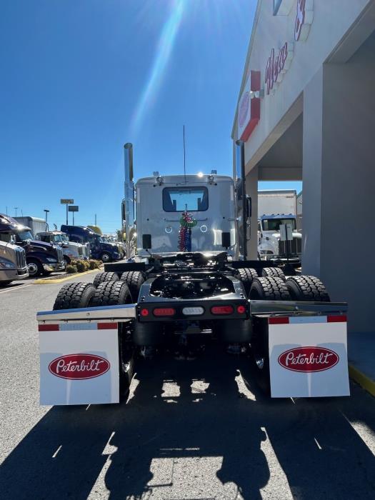 2026 Peterbilt 589-8
