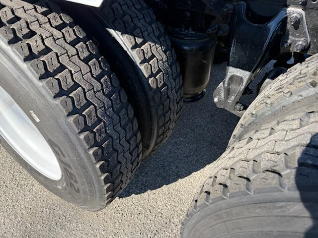 2018 International LT625-12