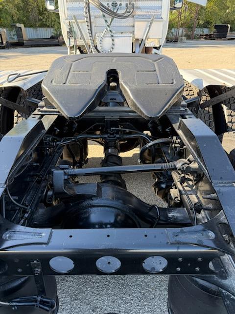 2018 International LT625-15