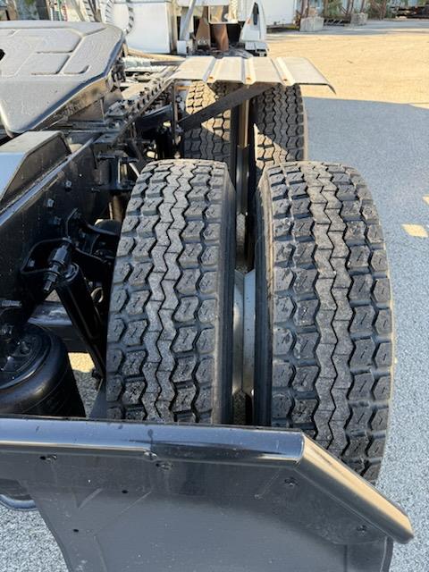 2018 International LT625-16