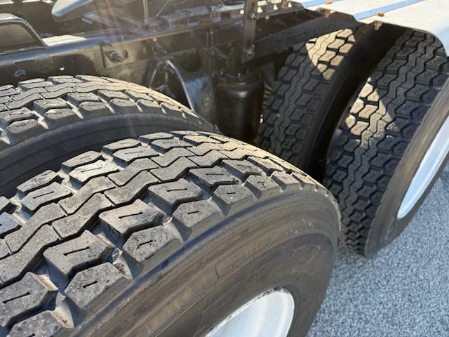 2018 International LT625-17