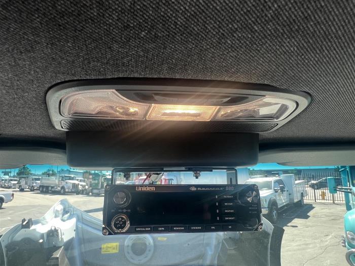 2026 Peterbilt 548-20