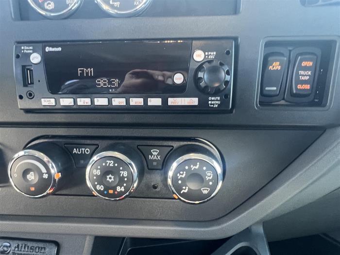 2026 Peterbilt 548-22