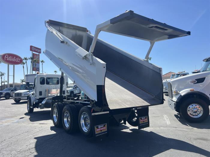 2026 Peterbilt 548-36