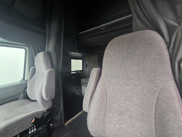 2024 International LT625-8