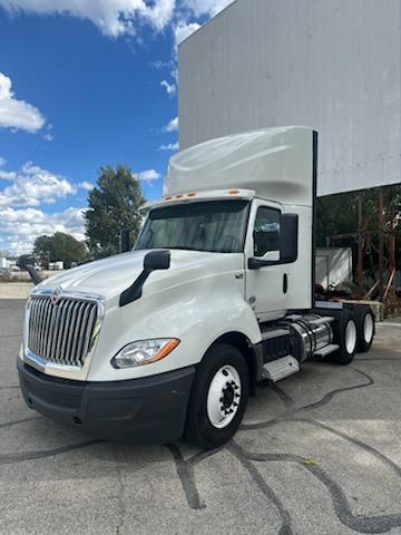 2018 International LT625-1