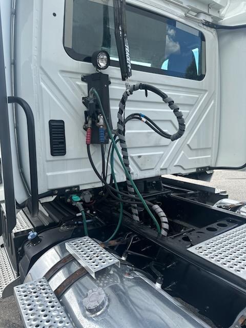 2018 International LT625-13