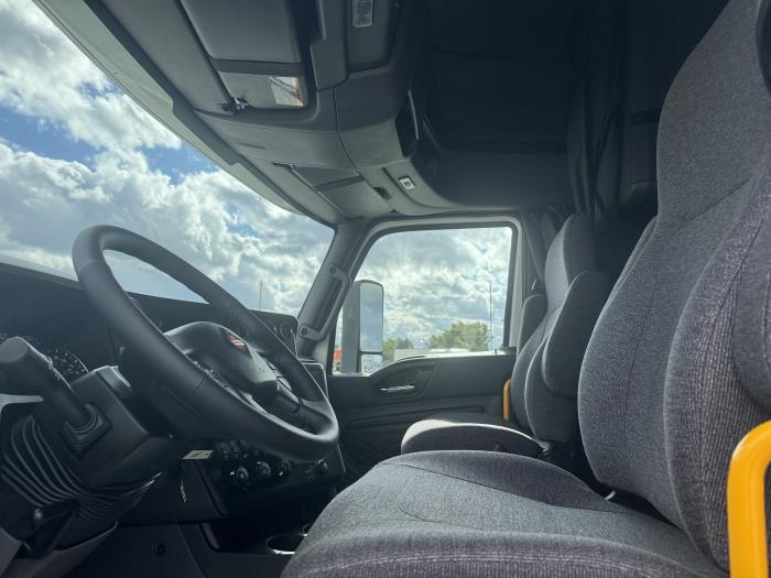 2026 International LT625-8