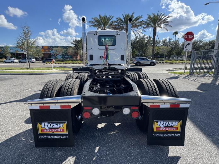 2026 Peterbilt 567-6