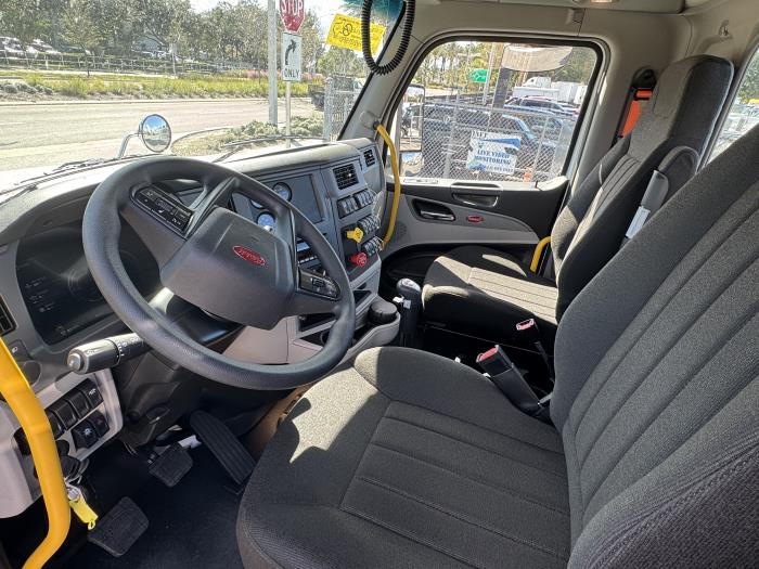 2026 Peterbilt 567-14