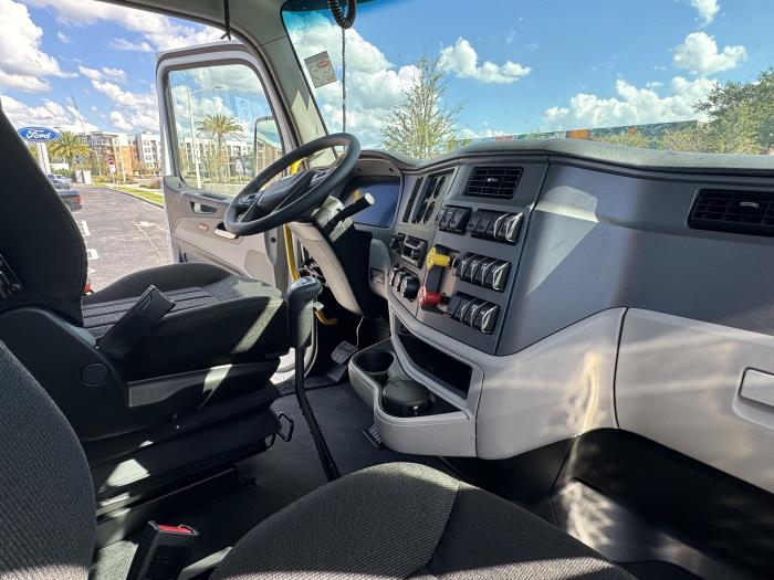2026 Peterbilt 567-22