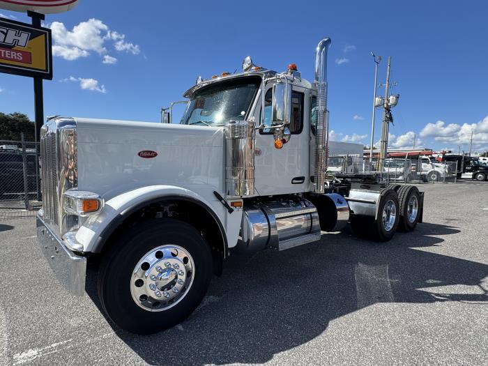2026 Peterbilt 589-1