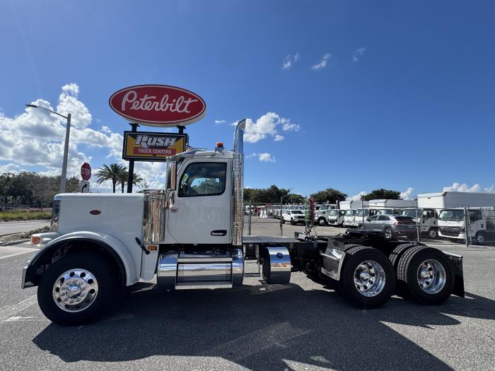 2026 Peterbilt 589-2