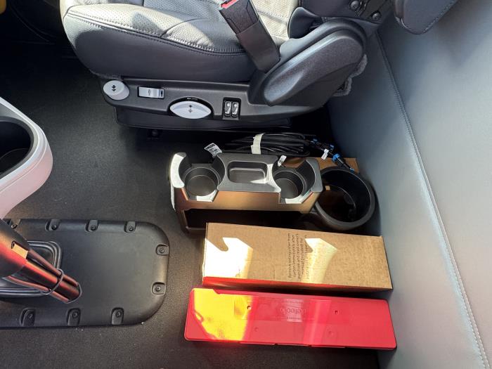 2026 Peterbilt 589-18