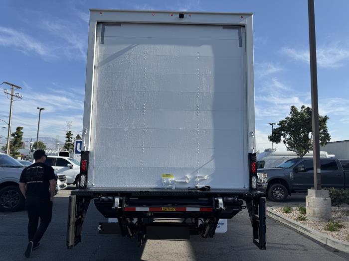 2026 Ford F-650 photo 4