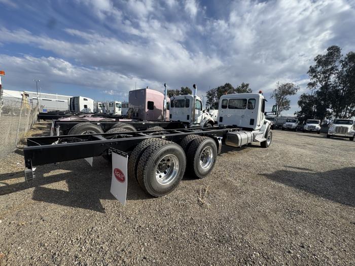 2026 Peterbilt 548-3