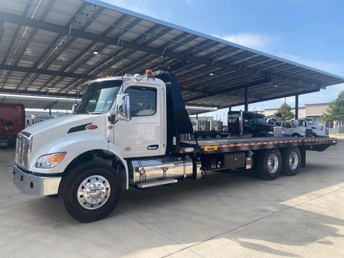 2026 Peterbilt 548-2