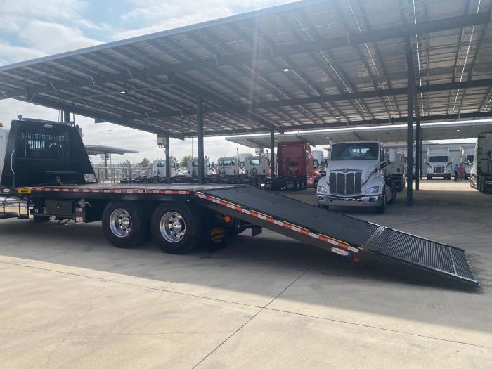 2026 Peterbilt 548-15