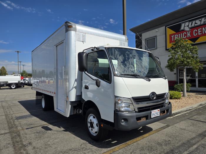 2018 Hino 195-2