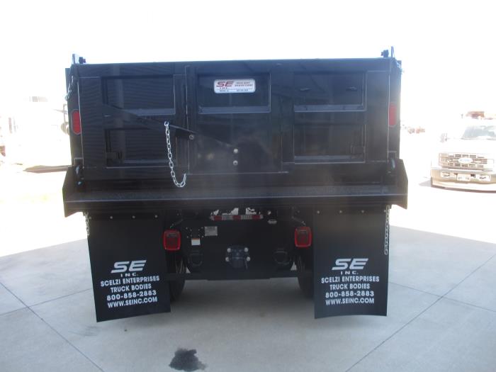 2026 Ford F-750-4