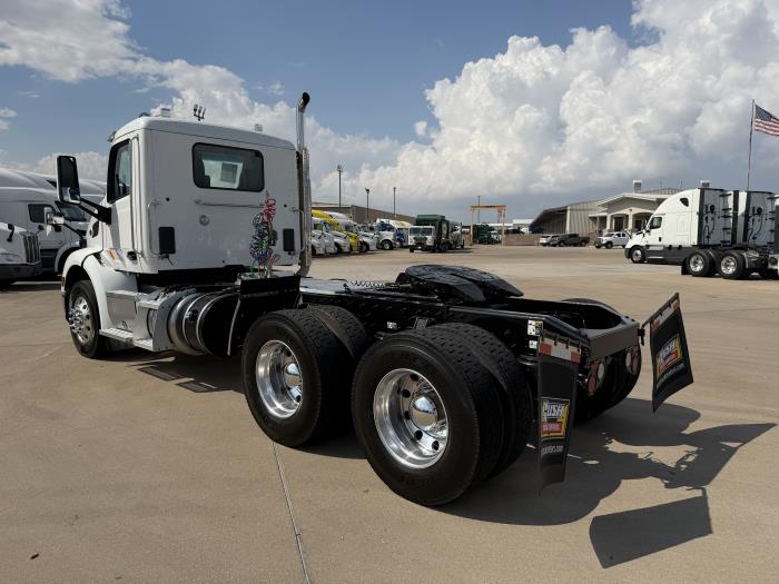 2019 Peterbilt 579-3