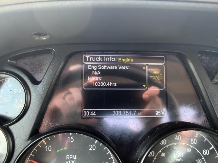 2019 Peterbilt 579-31