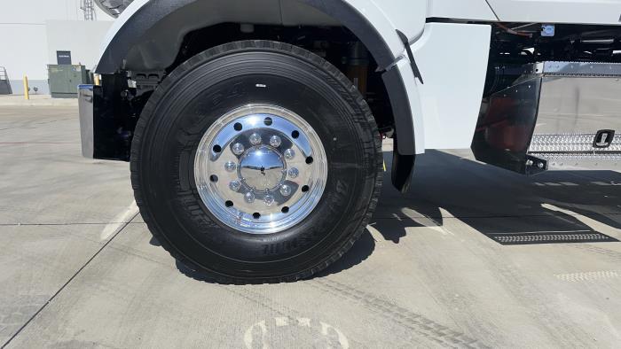 2026 Peterbilt 567-10