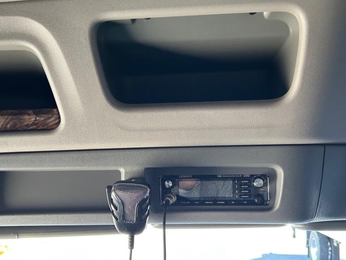 2026 Peterbilt 589-4