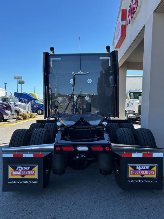 2026 Peterbilt 589-14