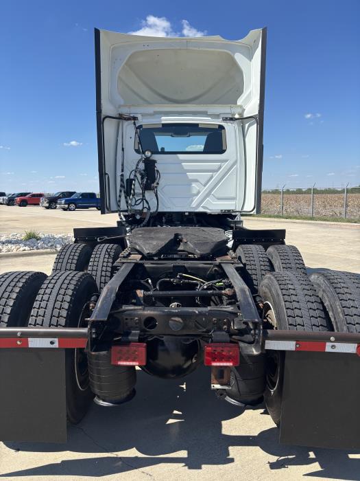 2019 International LT625-4