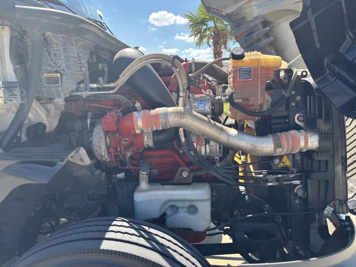 2019 International LT625-5