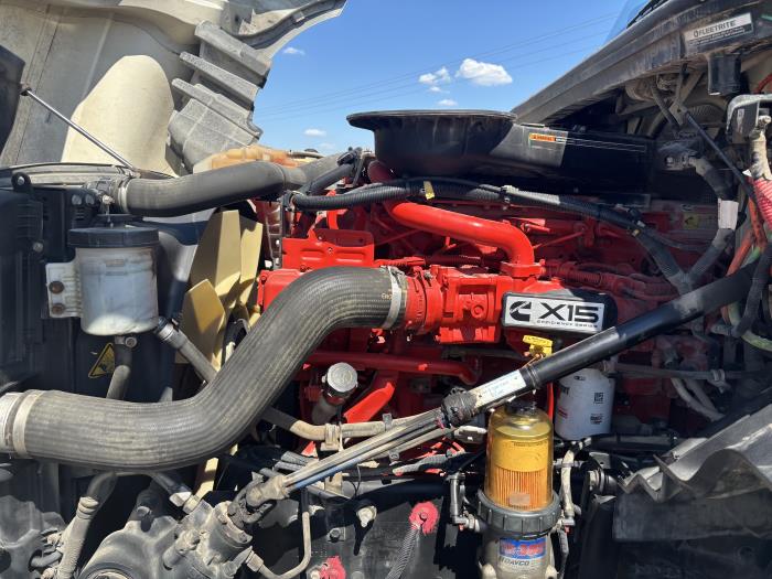 2019 International LT625-6