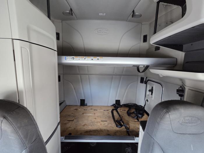 2022 Peterbilt 579-21