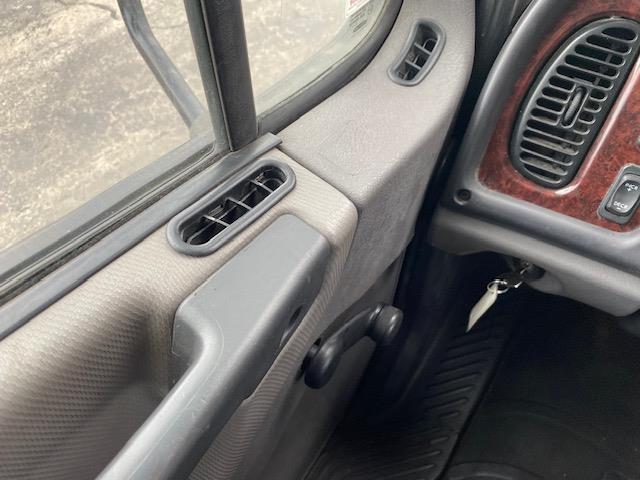 2019 Freightliner Business Class M2 106-18