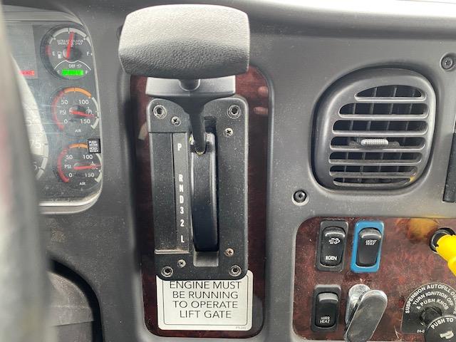 2019 Freightliner Business Class M2 106-20