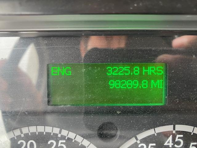 2019 Freightliner Business Class M2 106-24