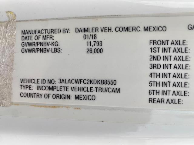 2019 Freightliner Business Class M2 106-27