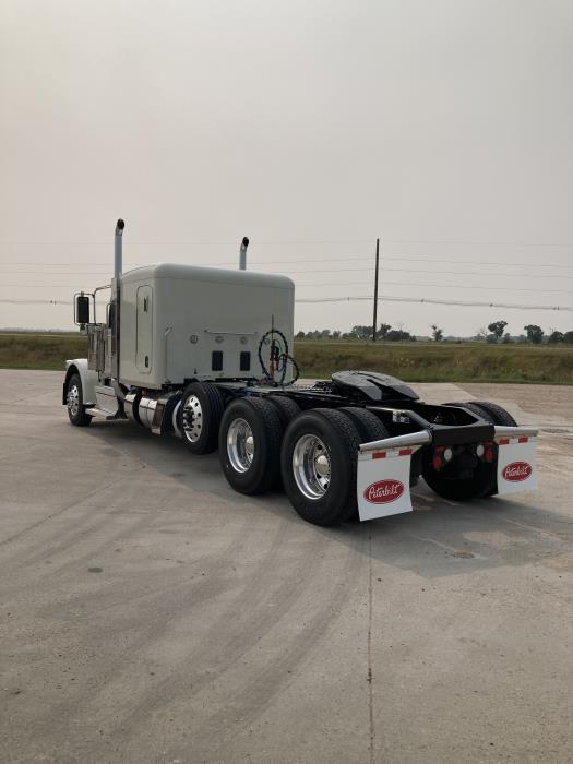 2026 Peterbilt 589-3