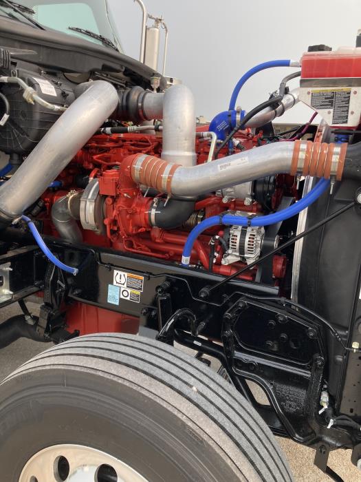 2026 Peterbilt 589-18