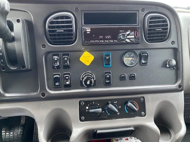 2019 Freightliner Business Class M2 106-20 2019 Freightliner Business Class M2 106-20