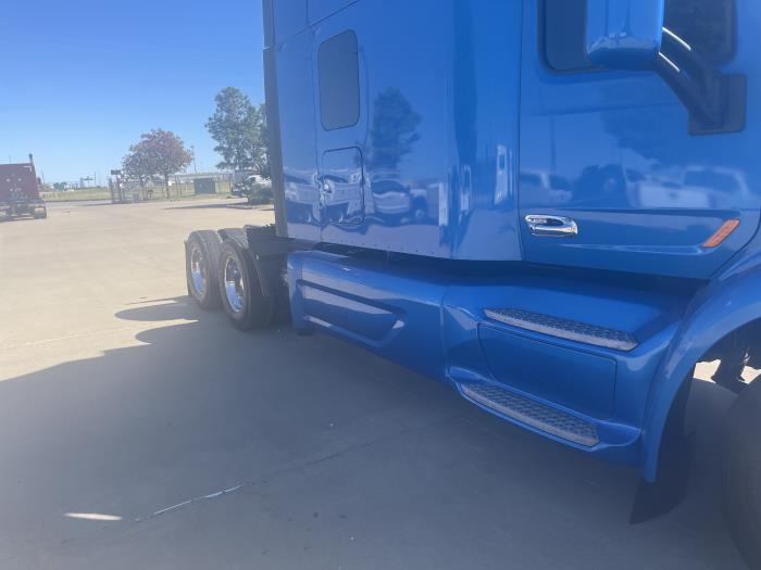 2020 Peterbilt 579-4