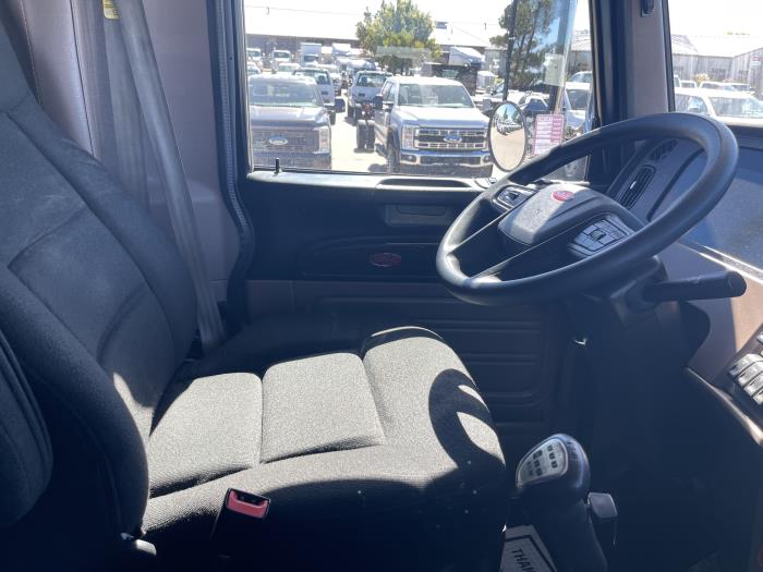 2024 Peterbilt 389-24