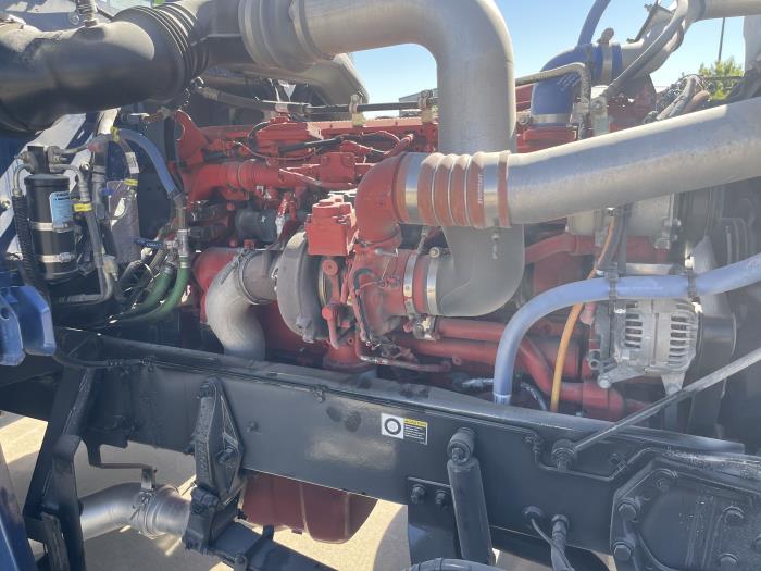 2024 Peterbilt 389-33