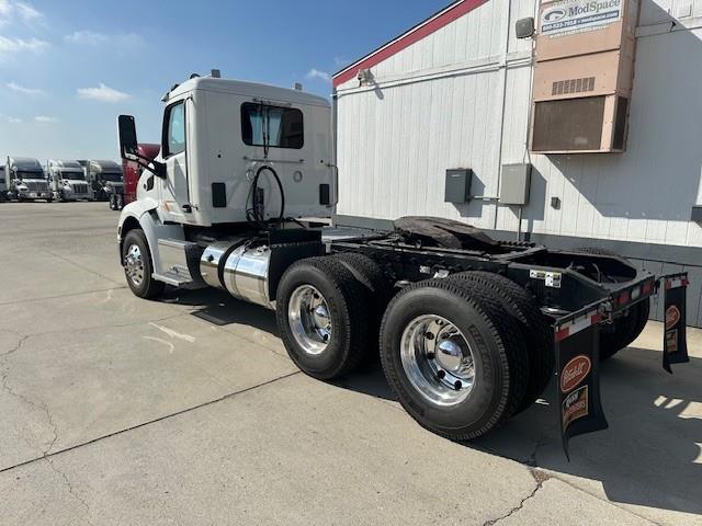 2019 Peterbilt 579-2
