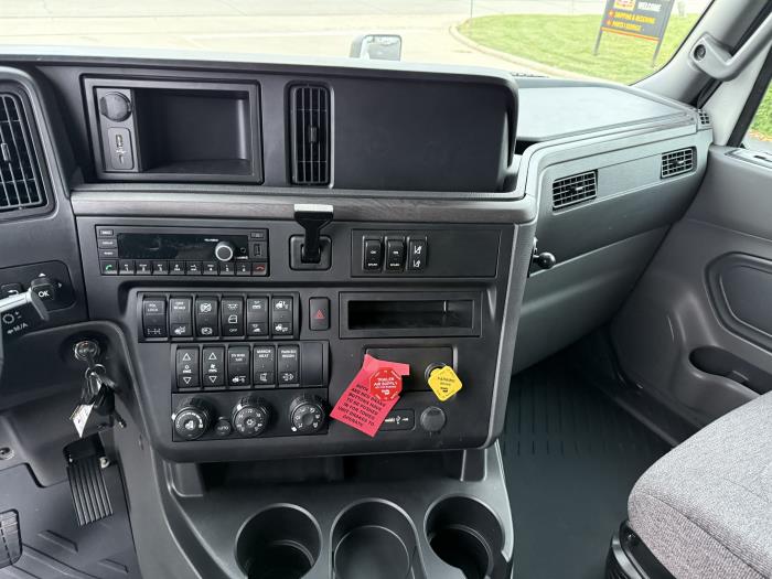 2026 International LT625-7