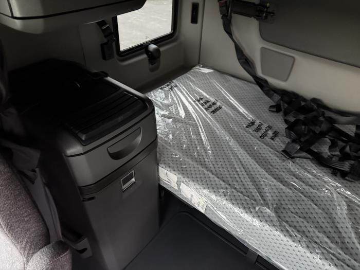 2026 International LT625-10