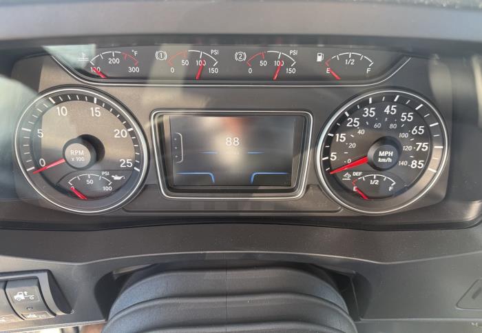 2026 International HX620-1